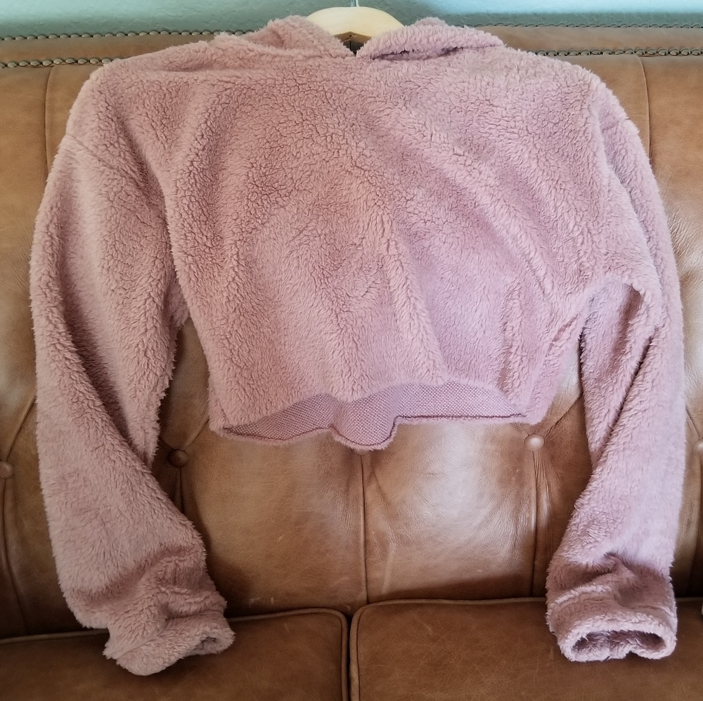 EUC- Shein Fuzzy Crop Top Hoodie